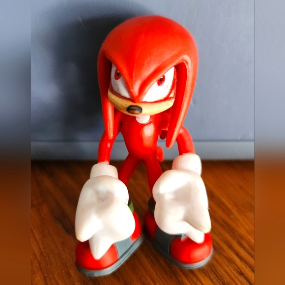 Retro Vintage Collectible Action Figure Nendroid Knuckles Sonic the Hedgehog - Picture 1 of 11